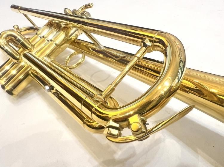 シルキー B♭トランペット S32 金メッキ【西巣鴨】 - 服部管楽器