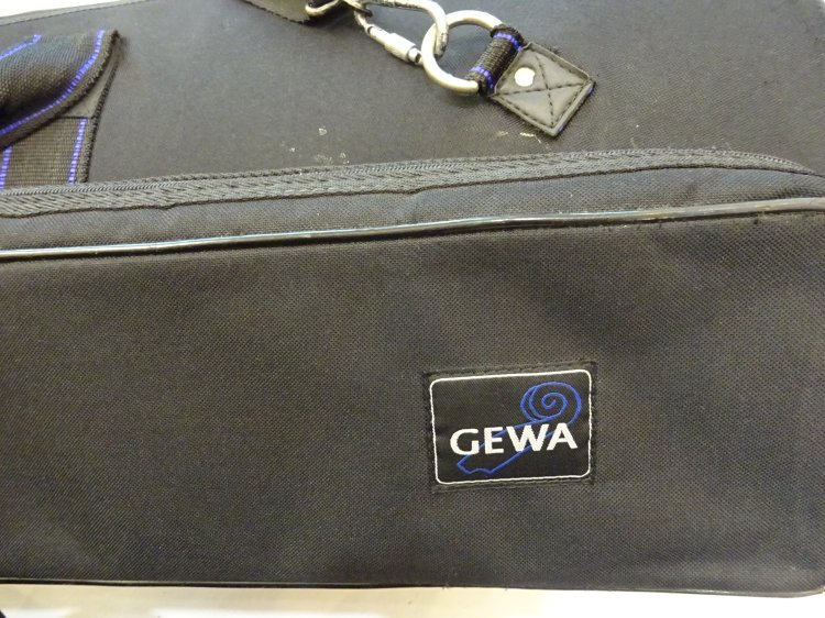 GEWA バストロンボーン用ケース【西巣鴨】 - 服部管楽器オンラインストア|中古管楽器販売｜新品管楽器・備品・雑貨販売