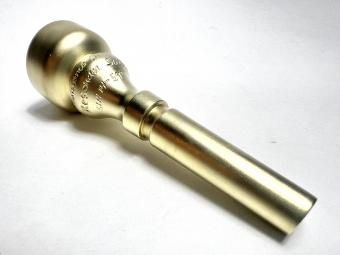 美品 KAERNTNER ケルントナー トランペット シルバー 検 KTR-35