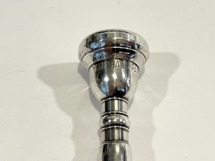 ヤマハ トランペットマウスピース 7B4 旧タイプ 【西巣鴨】 - 服部