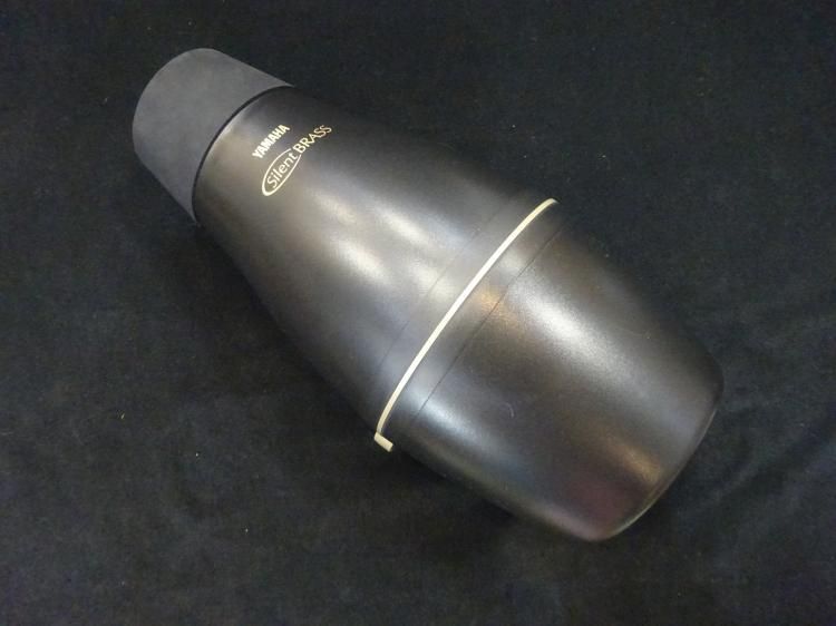 【中古】ユーフォ用　ヤマハ　サイレントブラスST9 PM2 中古】ユーフォ用 ヤマハ サイレントブラスST9 PM2 - メルカリ