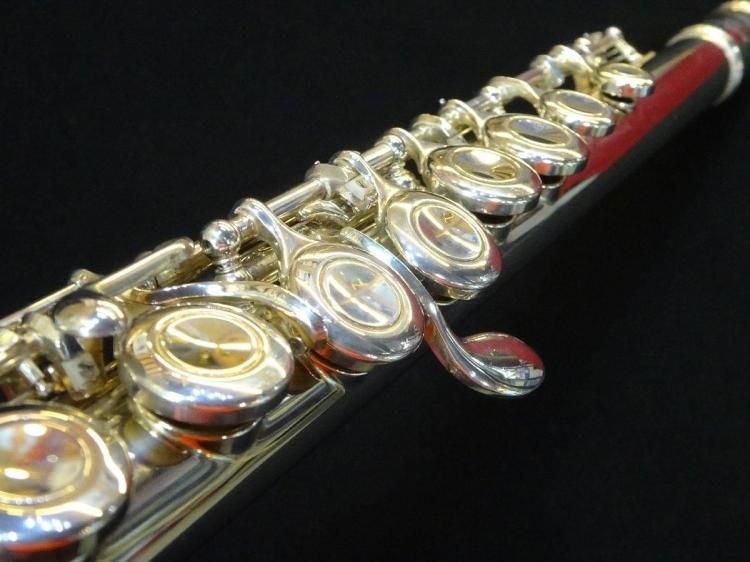 ヤマハ フルート YFL-211 Eメカ付き【中古】【服部管楽器】 - 服部