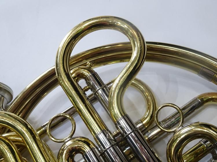 【アン】YAMAHA ヤマハ フルダブルホルン YHR-663 YAMAHA ヤマハ YHR-663 フルダブルホルン マウスピース付き