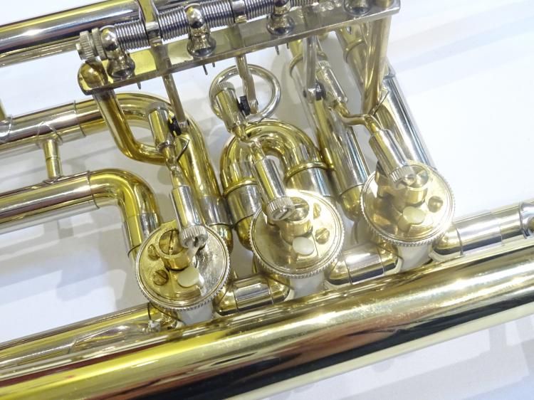 中古トランペット入荷のお知らせ