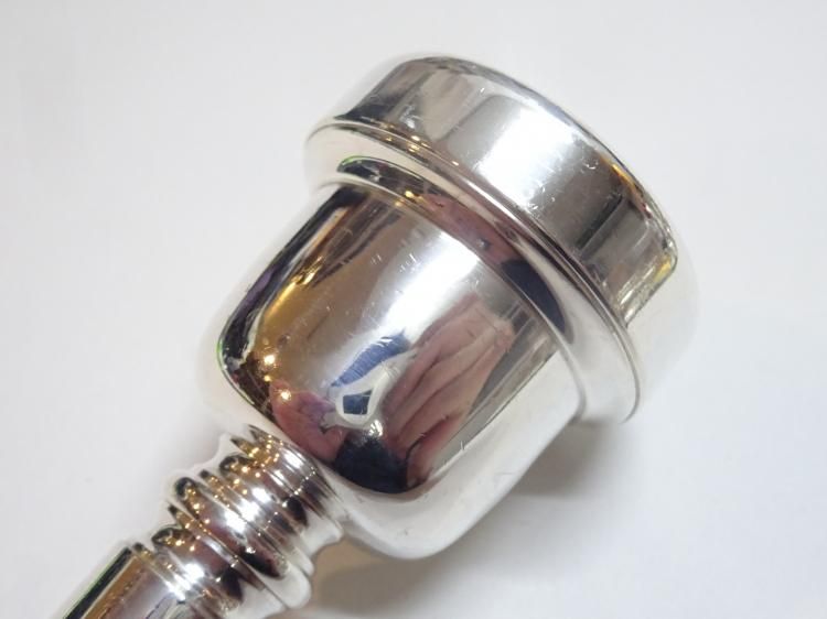 Brass Lab MOMO ユーフォニアムマウスピース AKIRA 太管【中古
