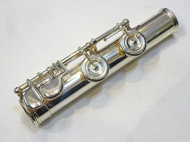 えりさ_プロフィール必読 フルートYAMAHA YFL-517 頭部管銀製 えりさ_プロフィール必読 フルートYAMAHA YFL-517 頭部管銀製