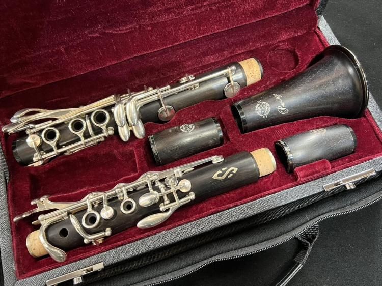 セルマー B♭クラリネット Privilege 全タンポ交換済み 【服部管楽器