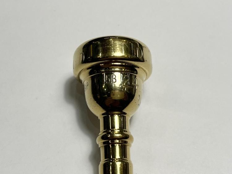 バック トランペットマウスピース CORP 5B 24 GP 【中古】【西巣鴨