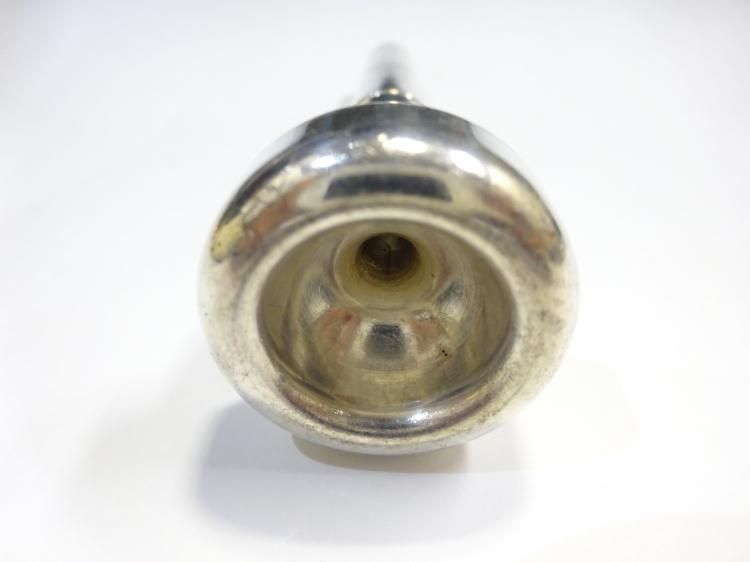 バック トランペット用マウスピース CORP. 7C ニアピリオド【服部