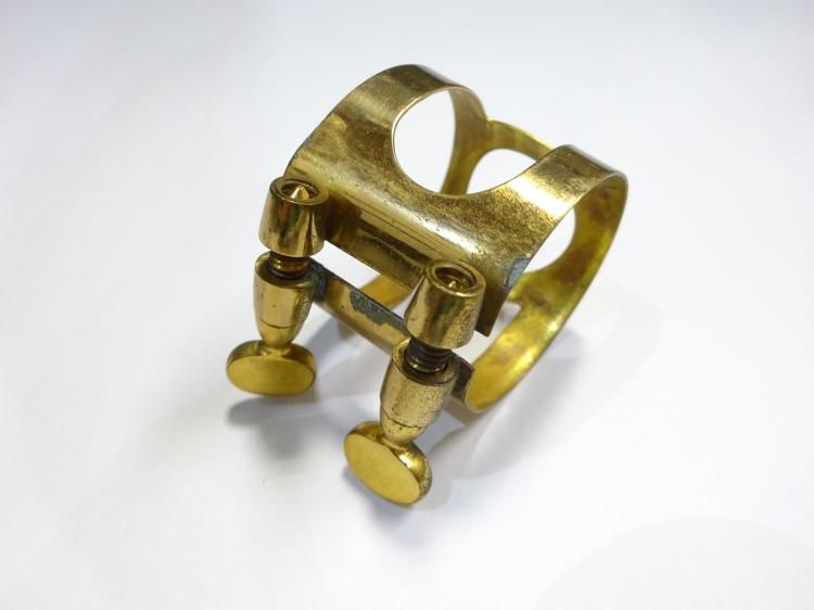 セルマー テナーサックス用 リガチャー スモールイン キャップ付き