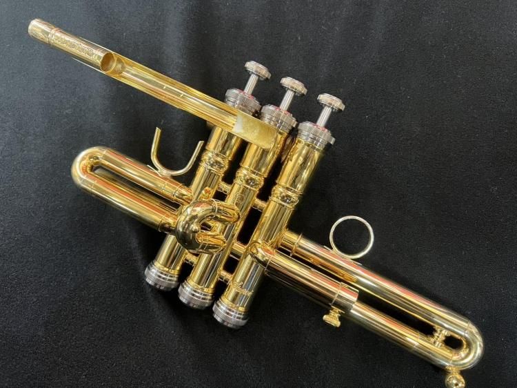 ストンビStomvi トランペット マスター titanium GP【服部管楽器