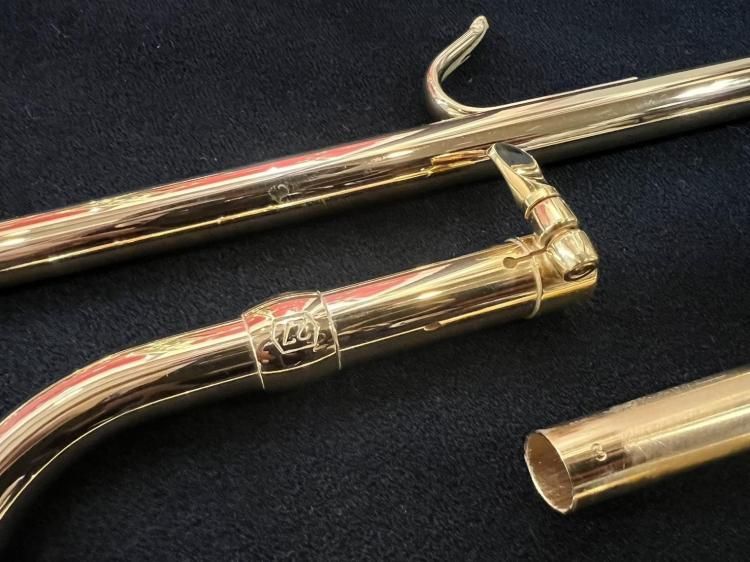 ストンビStomvi トランペット マスター titanium GP【服部管楽器