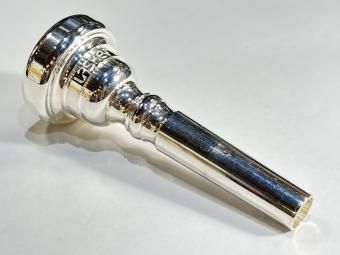 中古コルネット・フリューゲルホルン用マウスピース／ミュート・ケース