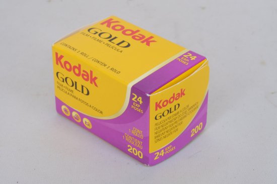 Kodak Gold 200 24枚撮り - サロンＦ２ ネットショップ