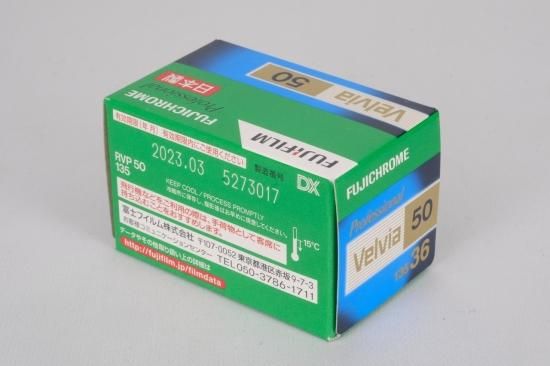 Fujifilm Velvia 50 36枚撮り ポジフィルム - サロンF2 ネット