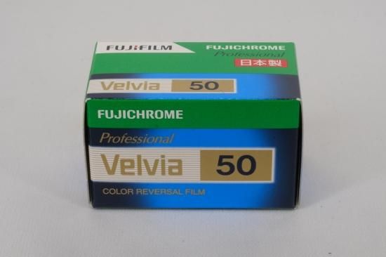 Fujifilm Velvia 50 36枚撮り ポジフィルム - サロンF2 ネット
