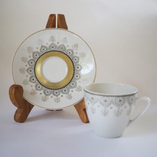 Hilkka Nykyri / 一点もの カップ＆ソーサー 作家物 アートピース Hilkka Nykyri / 一点もの カップ＆ソーサー 作家物 アートピース