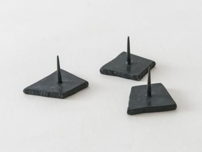 Y2293-238 鉄製 アイアン 燭台 ロウソク立て 高さ71㎝ 蝋燭用品 鉄製 置き型燭台 中型 推奨サイズ 和蝋燭20号〜30号