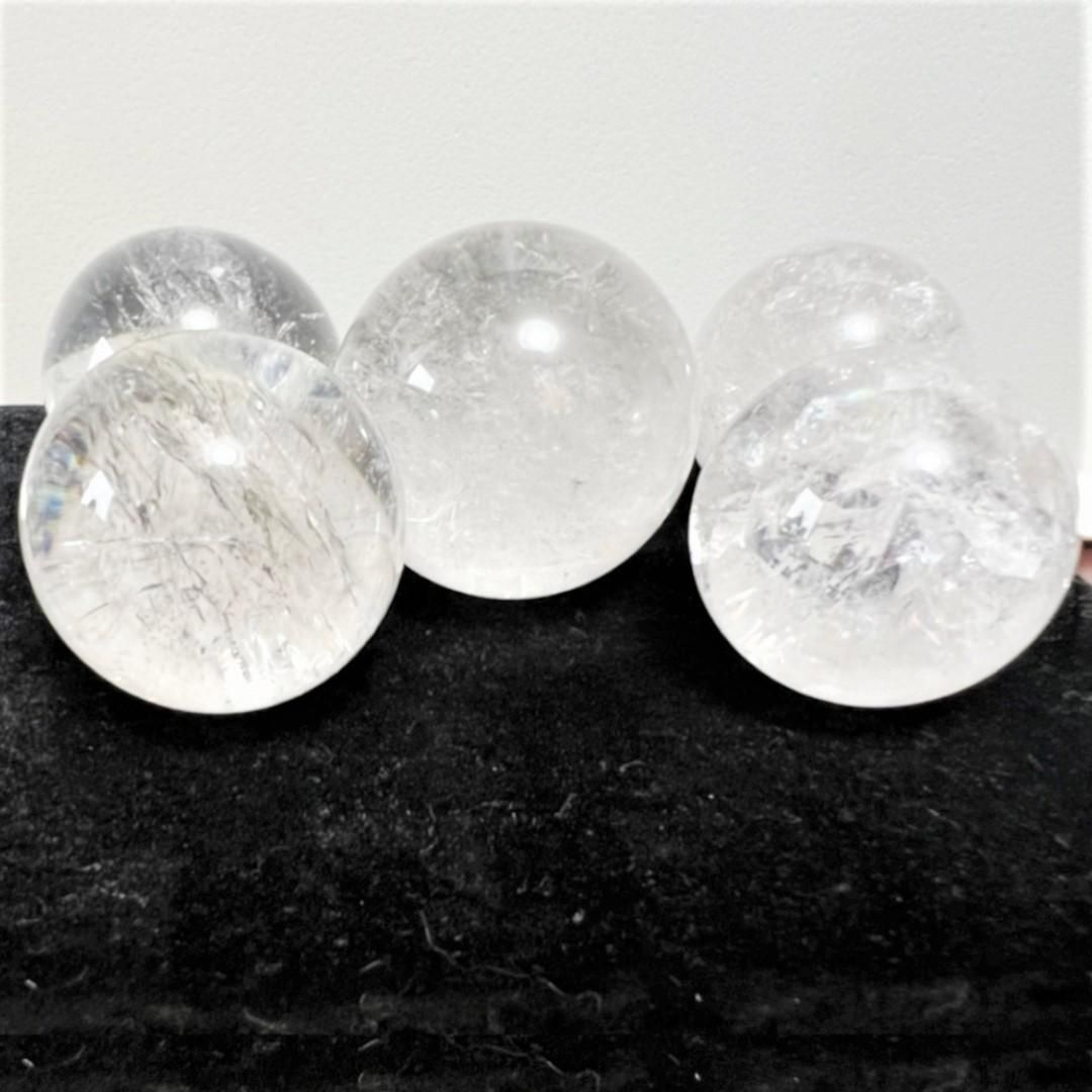 まとめて水晶5枚✖️10,000円‼️ 楽天市場】【タイムセール】 A級・2A級 （天然水晶） 丸玉 置き
