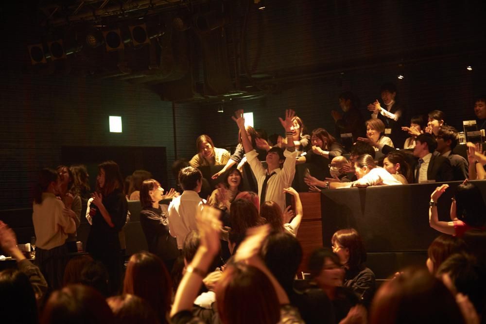 the HIATUS 写真集 2020 Jive Turkey vol. 4-5 COVID-19 Edition
