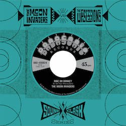 THE MOON INVADERS VS THE UPSESSIONS / SOUND CLASH SERIES VOL.2