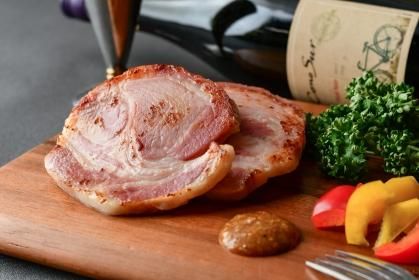 ホワイトロースハム ステーキ 手造りファーム とうや湖 お肉屋さんたどころ がんばろう世界 コロナウィルスに負けない ホワイトロースハム ステーキ 手造りファーム とうや湖 お肉屋さんたどころ がんばろう世界 コロナウィルスに負けない