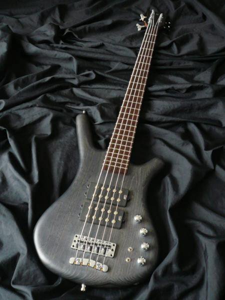 中古】Warwick 2016 German Pro Series Corvette 
 5st Nirvana Black