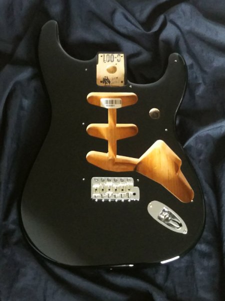 中古】Fender Mexico 998003706 Stratocaster SSS Alder Body Black