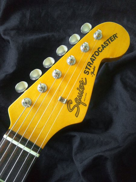 中古】Squier by Fender 1983 SST-30 VWH/R JVシリアル - 中古楽器の 