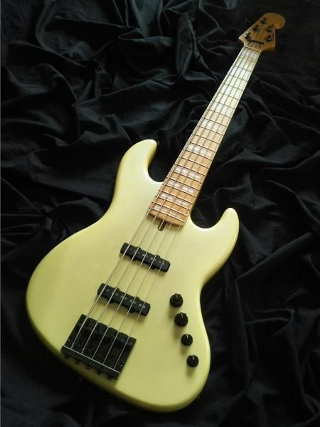 中古】JIRAUD Mobius 5 Type2 JB Pearl White - 中古楽器の販売 ロト 