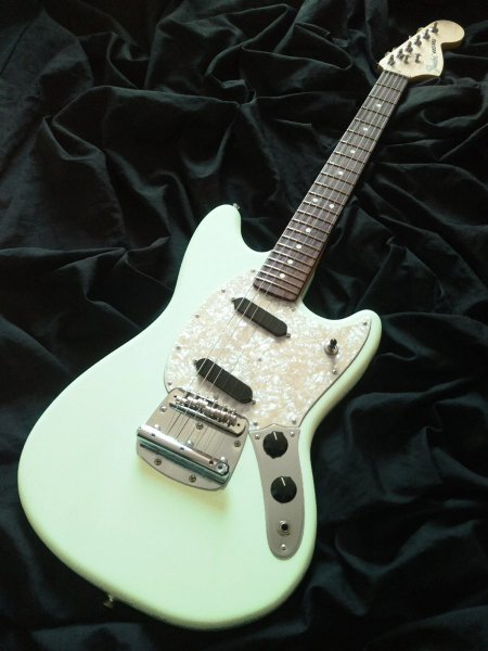 中古】Fender American Performer Mustang Satin Sonic Blue - 中古