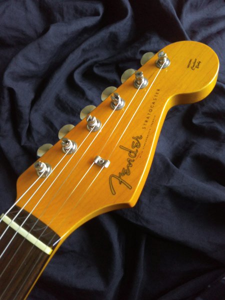 中古Fender Japan ST62-TX CBS [Cherry Burst] - 中古楽器の販売 ロト
