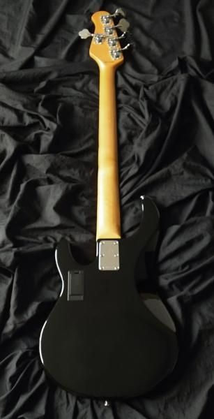 中古】Sterling by MUSIC MAN S.U.B.Series Ray5 5弦アクティブ