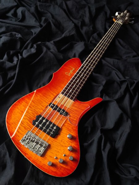 中古】Songbird Guitar Workshop Single Cut 33inch 5st Bass - 中古楽器の販売 ロトミュージック  公式サイト