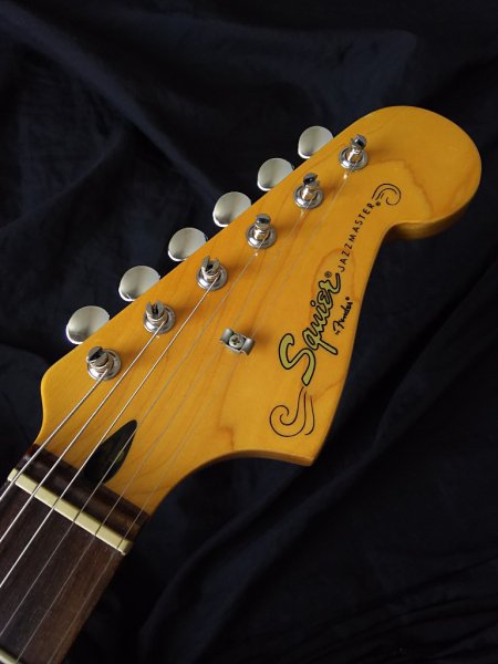 中古】Squier by Fender Vintage Modified Jazzmaster 3-Color Sunburst - 中古楽器の販売  ロトミュージック 公式サイト