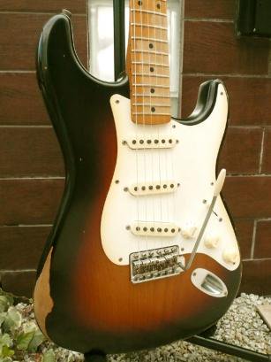 中古】Fender Mexico Road Worn '50S Stratocaster 2 Tone Sunburst ...