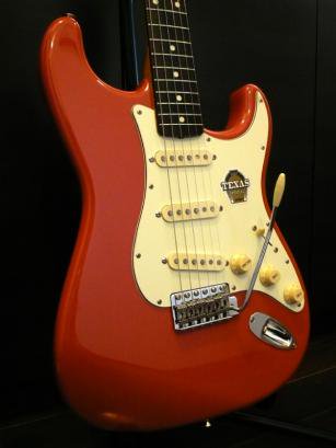 中古】Fender Japan ST62-TX FRD フィエスタレッド フェンダージャパン