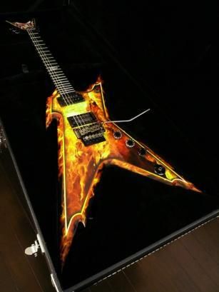 中古】DEAN DIME RAZORBACK EXPLOSION ディーン ダイムバック・ダレル レイザーバック - 中古楽器の販売 ロトミュージック  公式サイト