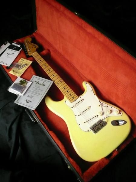 中古 Fender Custom Shop 69 Stratocaster Closet Classic フェンダー カスタムショップ ストラト 中古楽器の販売 ロトミュージック 公式サイト