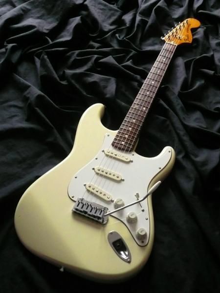 最安値挑戦！】 Fender USA Stratocaster フェンダー ストラト