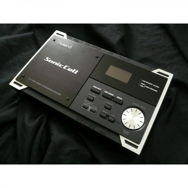 中古】Roland SonicCell 128-Voice Expandable Synth Module with 