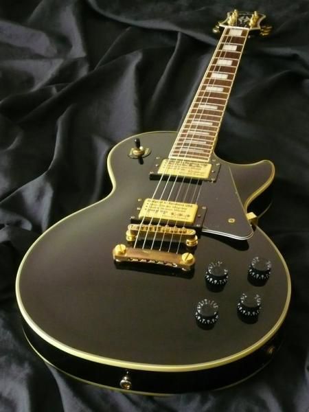 2009年に新品で購入しました【期間限定値下げ】エピフォンepiphone レスポール カスタム 2009年 - ギター