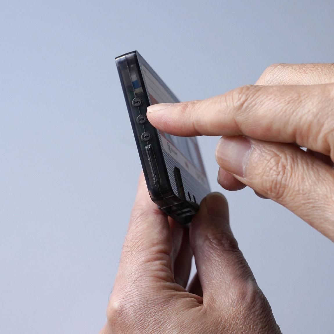 Opt!オプト|カセットテープ型Bluetoothスピーカー - Anchor Opt!オプト|カセットテープ型Bluetoothスピーカー - Anchor