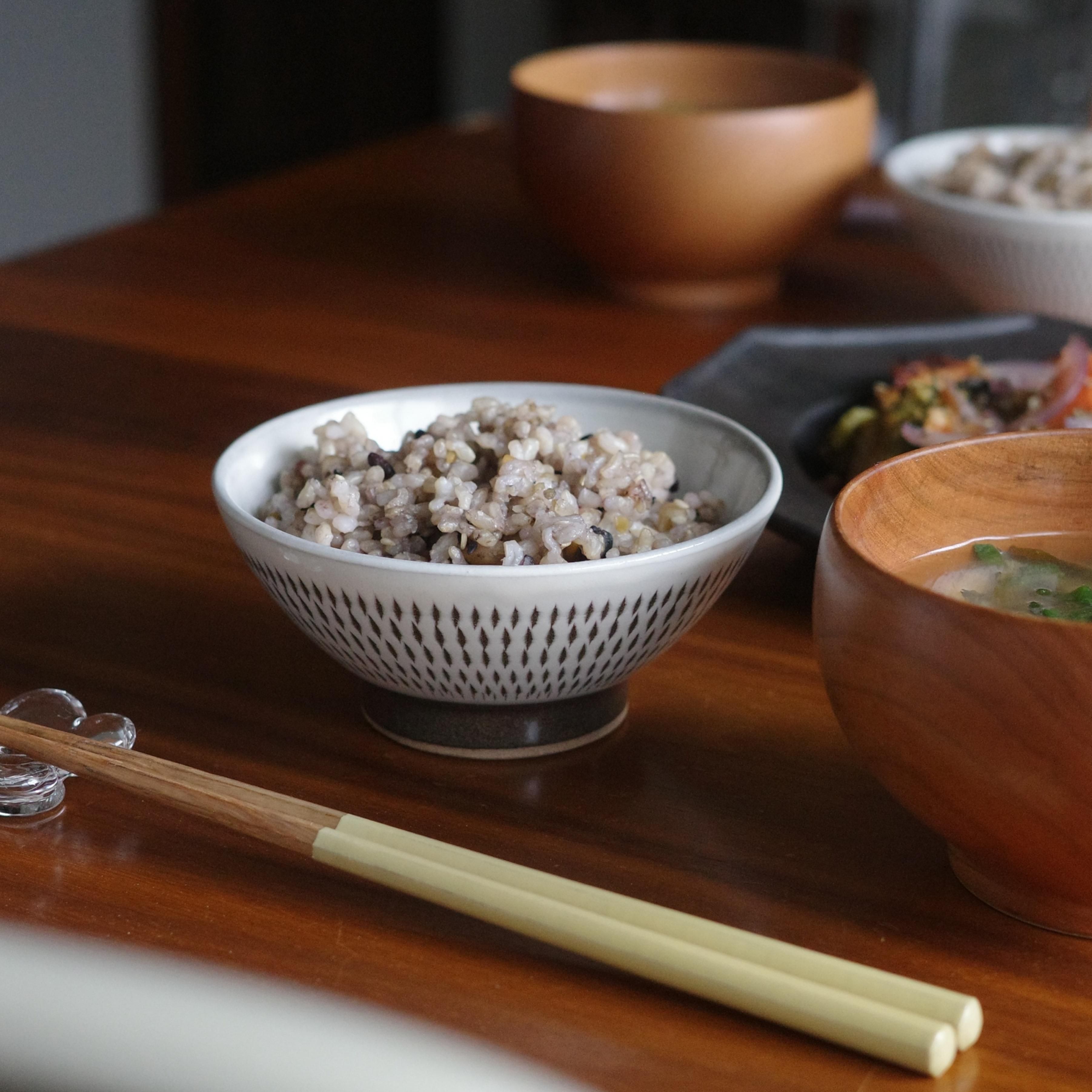 とびかんな 飛び鉋  民藝 飯碗 お茶碗 宝山窯 小石原焼 