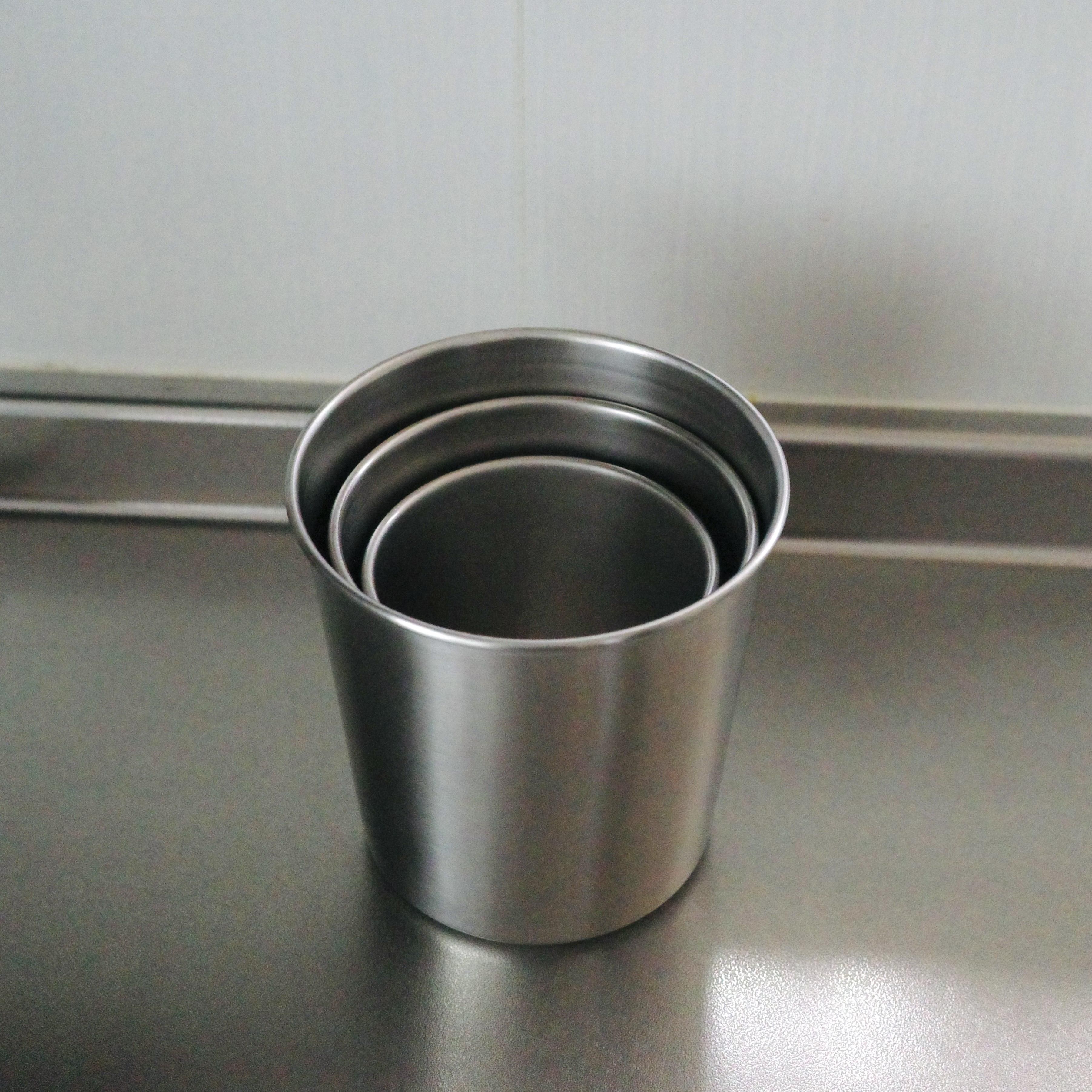 ステンレス がら入れ ツールスタンド 殻入れ 鍋 灰汁入れ あく入れ 殻入れ カラ入れ 鍋 しゃぶしゃぶ カニ 蟹 エビ 海老 すきやき すき焼き