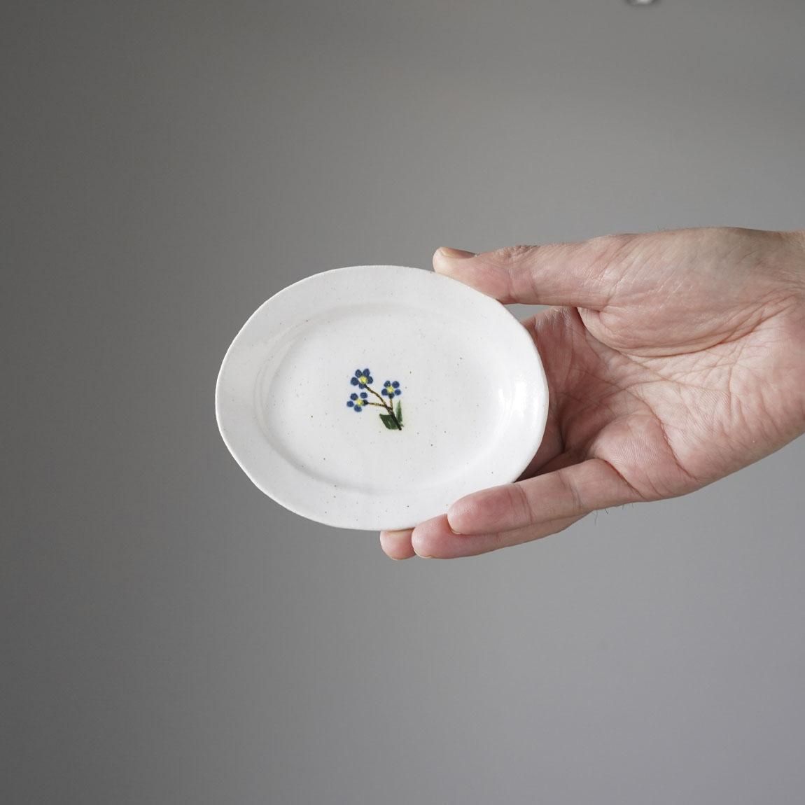 鈴木しのぶ 染付豆皿 | 益子焼 - Anchor Bridge アンカーブリッジ