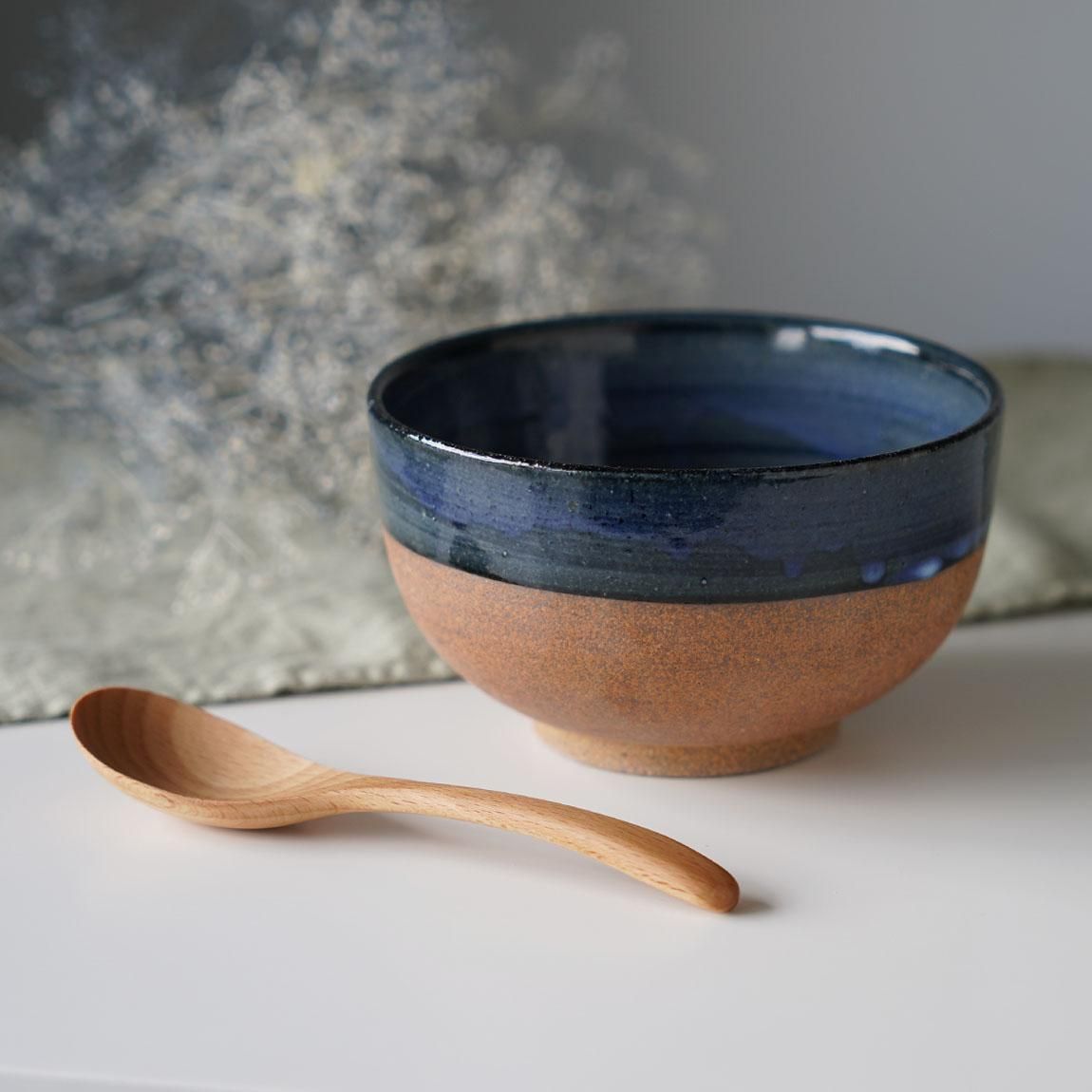 一蘭　黒色の金色模様丼 一蘭 黒色の金色模様丼 Amazon.co.jp: ノーブランド品 ラーメン