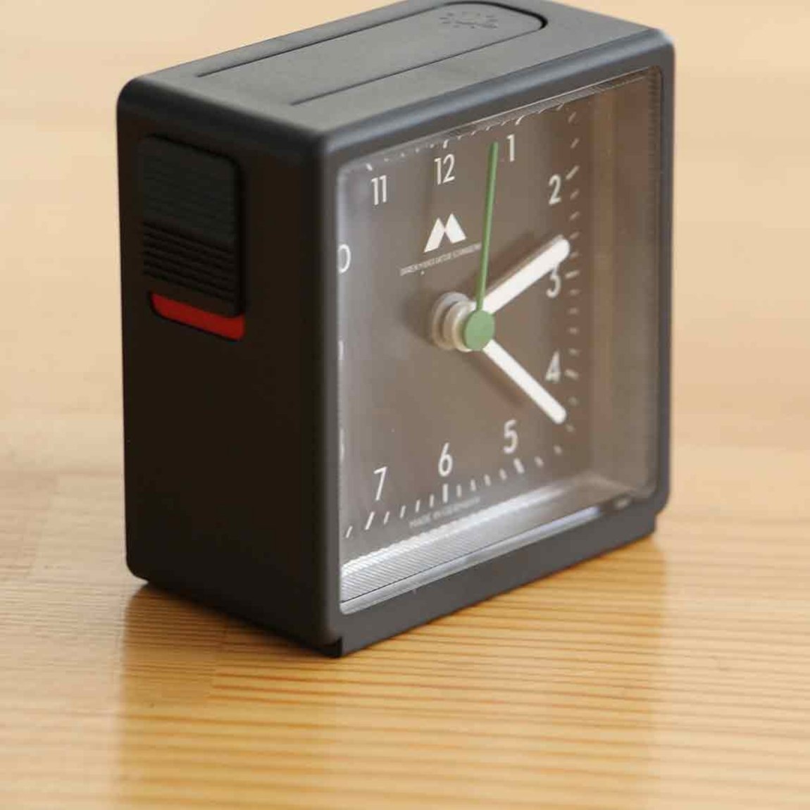 アラームクロッククオーツ | Quartz Alarm Clocks | 目覚まし時計 