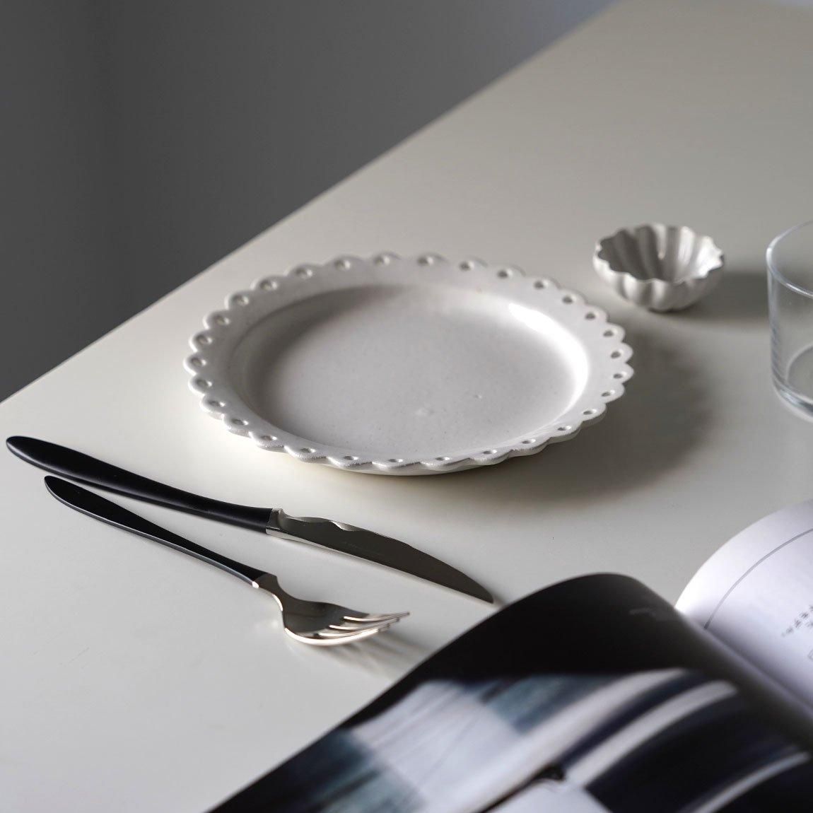 鈴木しのぶ 丸皿 | 益子焼 - Anchor Bridge アンカーブリッジ ONLINE