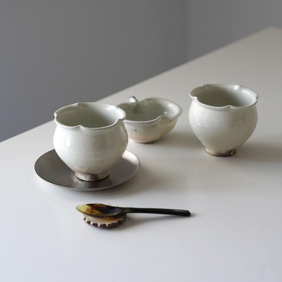 tomoです 古谷浩一 耳付き円形鉢セット tomo様 専用です 古谷浩一 耳付き円形鉢セット 古谷浩一 | 輪花